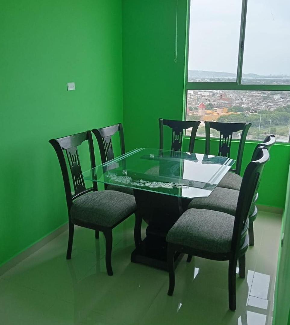 Live In The Heights Fresh And Bright * Cartagena