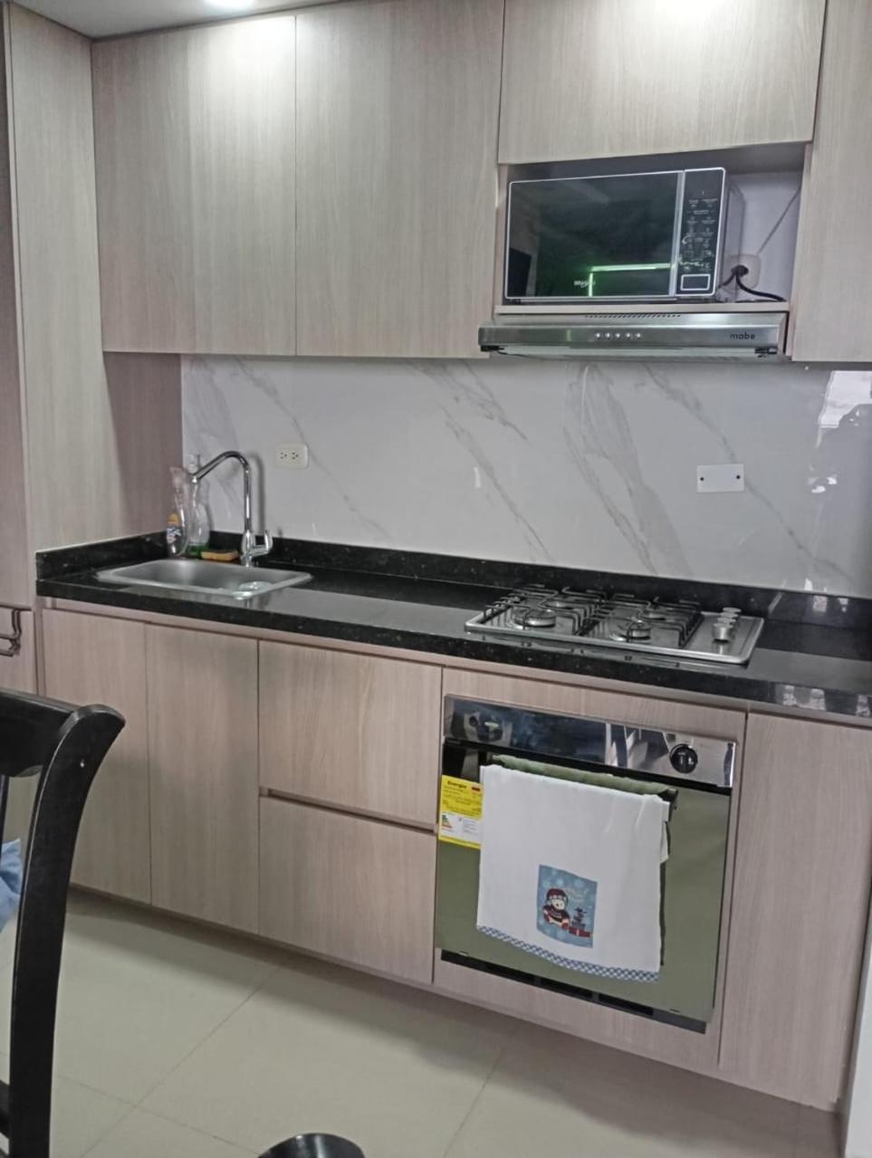 Live In The Heights Fresh And Bright *